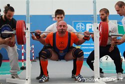 IN PEDANA - FABIANO FULVI - 3° SQUAT - 230 KG